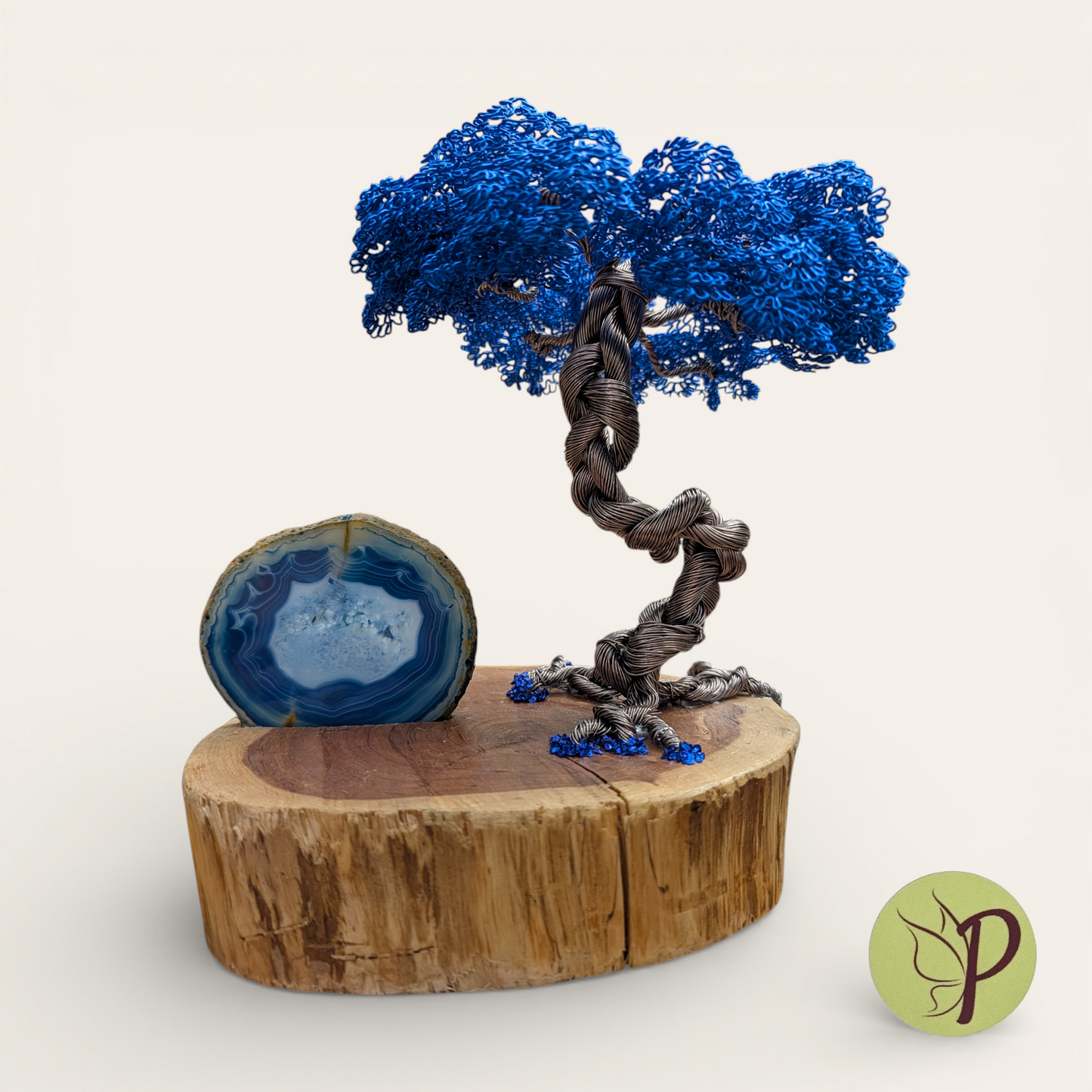Blue Wire on Cedar with Agate Slice