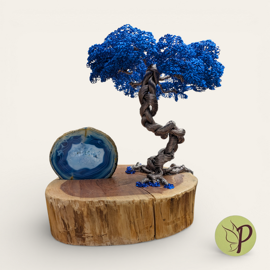 Blue Wire on Cedar with Agate Slice
